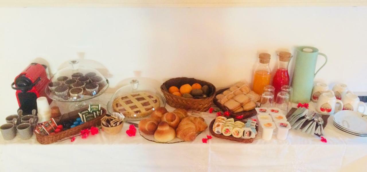 A Due Passi Bed & Breakfast ลอริกา ภายนอก รูปภาพ