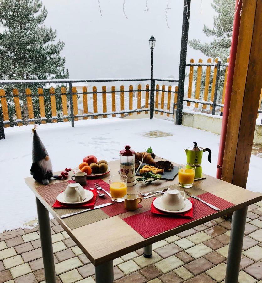 A Due Passi Bed & Breakfast ลอริกา ภายนอก รูปภาพ