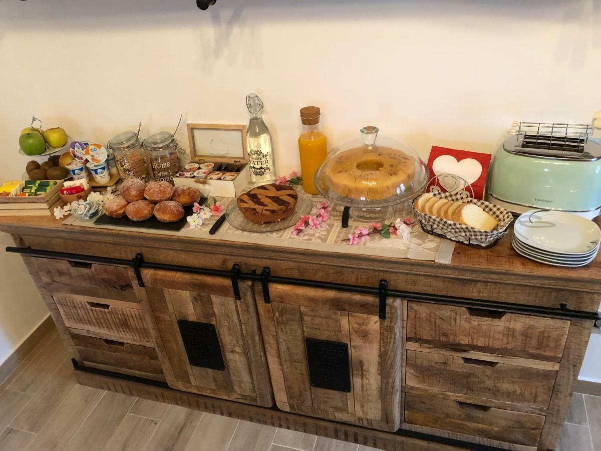 A Due Passi Bed & Breakfast ลอริกา ภายนอก รูปภาพ