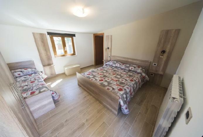 A Due Passi Bed & Breakfast ลอริกา ภายนอก รูปภาพ