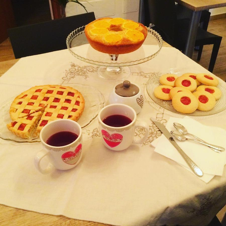 A Due Passi Bed & Breakfast ลอริกา ภายนอก รูปภาพ